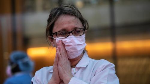 Encuesta: 70 mil enfermeras infectadas por coronavirus en España