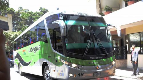 Los primeros buses extraurbanos que reanudan labores