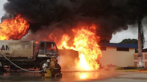 La causa del incendio en una gasolinera de Izabal, según el MP