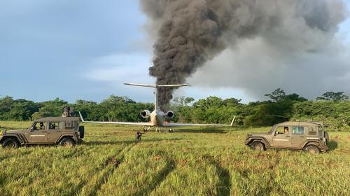 México asegura que narcoavionetas aterrizan en Guatemala y Belice