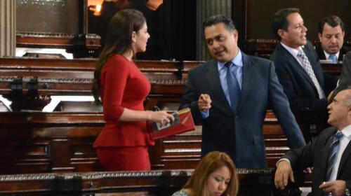 FCN: El pulso entre Javier Hernández y Patricia Sandoval