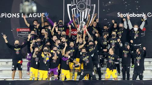 Tigres levanta su primera Liga de Campeones de Concacaf (video)