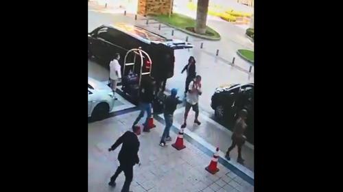 Violento asalto en la puerta de un exclusivo hotel en Chile