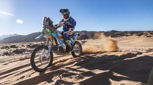Guatemalteco vuelve al Rally Dakar y destaca en Arabia Saudita