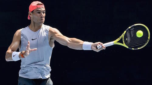 Botellas y raquetas: Rafael Nadal revela sus secretos y rituales