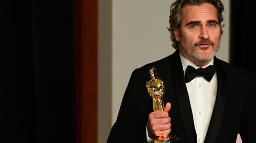 "Parasite" y Joaquin Phoenix, grandes ganadores de los Oscar 2020
