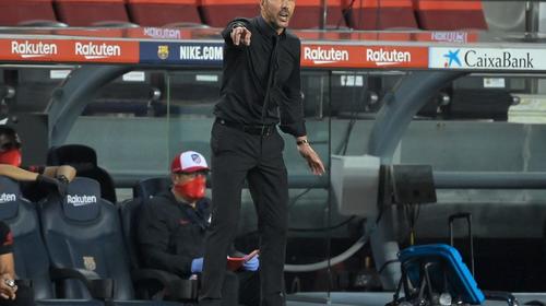 La reacción de Simeone al ver el trato a Griezmann en el Barça