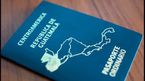 Migración reanuda solicitud de pasaportes en línea 