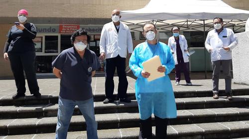Médicos exigen habilitar hospitales del Parque y Militar 