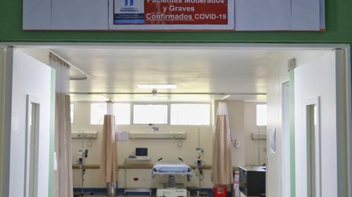 Hospitales Covid colapsados y aún falta un repunte de casos