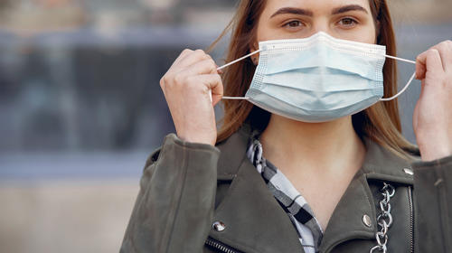 El mal uso de la mascarilla genera mayor riesgo de contagio