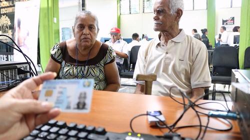 Suspenden citas de jubilados y pensionados por ser vulnerables