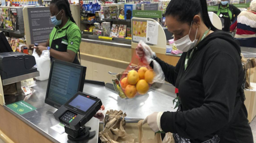 Supermercados ajustan sus horarios tras anuncio de Giammattei