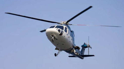 Helicóptero realiza peligrosa maniobra y lo consideran atentado 