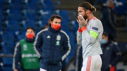Sergio Ramos se lesiona durante la goleada de España a Alemania