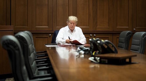 Trump sigue mejorando y podría ser dado de alta el lunes