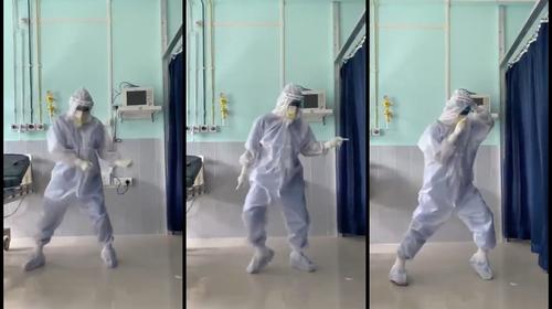 Los pasos de baile de un médico para sus pacientes con Covid-19 
