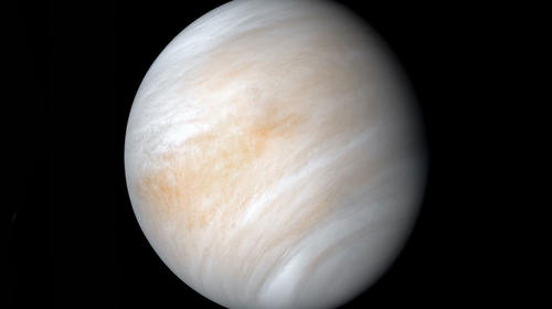 Descubren indicios de posible vida en las nubes de Venus