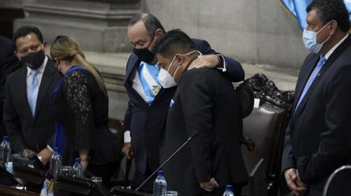 Presidente del Congreso reacciona por elección de Cortes