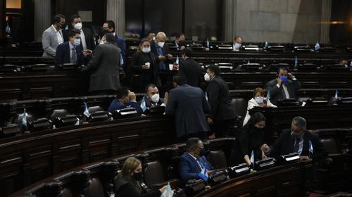 Diputados se distancian de comisión por elección de magistrados