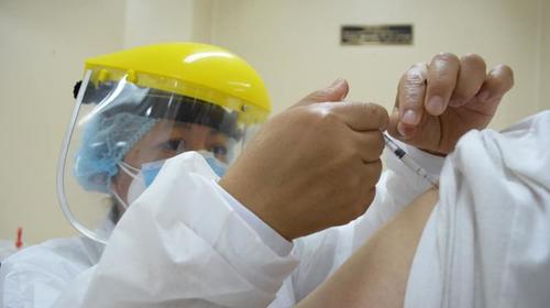 Vacuna contra el Covid-19 llegaría a Guatemala en febrero