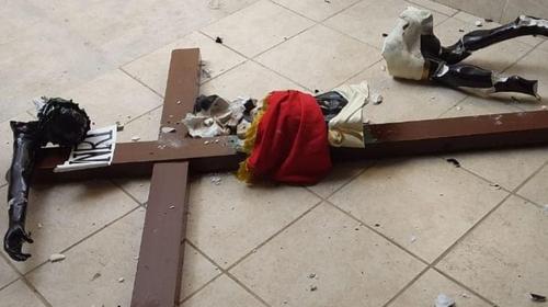 Réplica del Cristo Negro se destroza en iglesia de Tapachula 