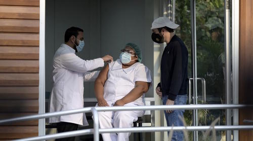 El Salvador inicia la vacunación contra el Covid-19