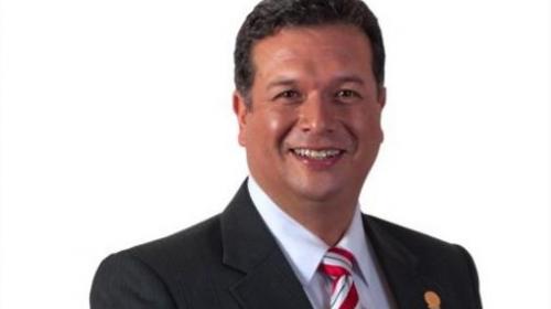 Juzgado ordena el arraigo de ex alcalde de Quetzaltenango y su concejo