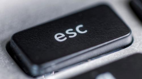 ¿Sabes quién y por qué se inventó la tecla “esc” de los teclados?