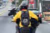 El extraño pasajero que viajaba en moto en la Aguilar Batres