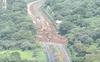 Sobrevuelo en helicóptero muestra daños en la autopista Palín