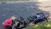 Video muestra caída en cadena de motoristas por asfalto mojado