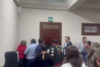 Surgen otros videos de la pelea en asamblea del partido VOS