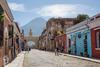 Capturan a hombre que asaltaba a turistas en Antigua Guatemala